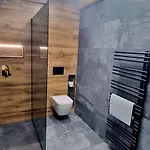 Vapenka V Prirodnim Parku Adrspassko-teplicke Skaly, Kapacita 10 Osob Apartman