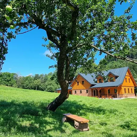 Vapenka V Prirodnim Parku Adrspassko-teplicke Skaly, Kapacita 10 Osob Apartment