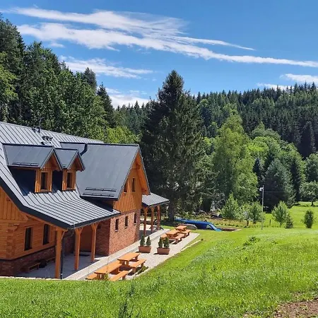 Apartment Vapenka V Prirodnim Parku Adrspassko-teplicke Skaly, Kapacita 10 Osob