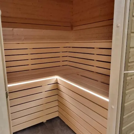 Apartment Vapenka - Kapacita 12 Osob Starkov (Hradec Kralove)